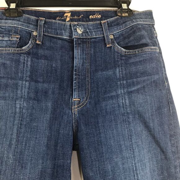 7âforâAll MankindâEdieâEyeletâCutâOffâHemâJeans - Picture 6 of 15